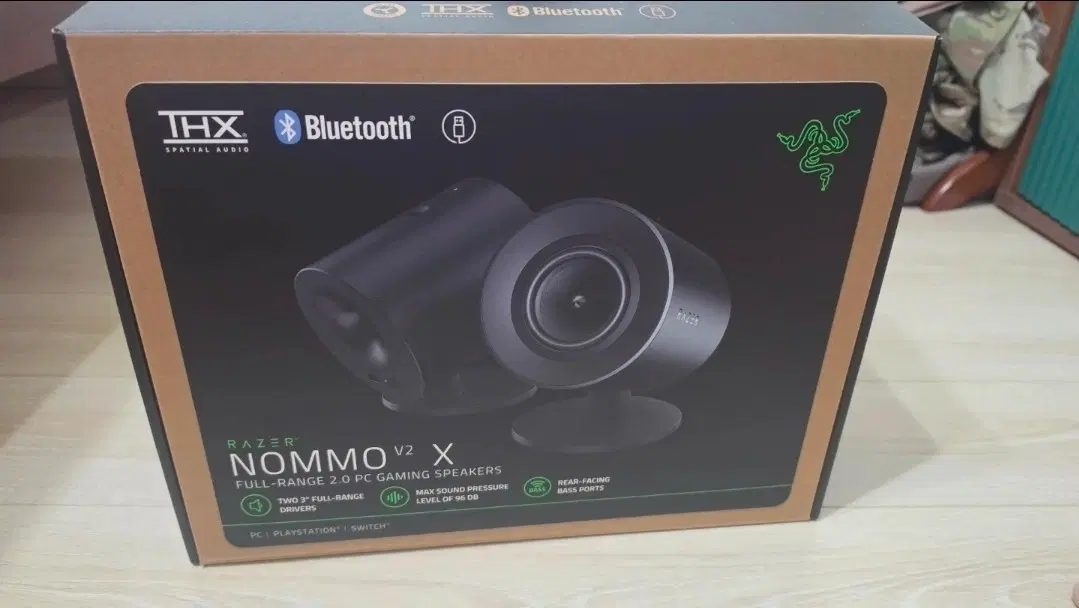 레이저 NOMMO V2 X 게이밍 스피커