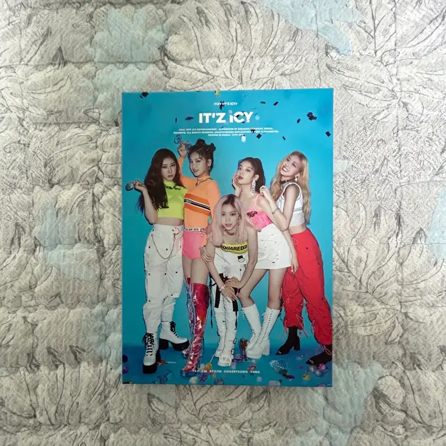 있지 ITZY IT'z ICY 앨범 IT'Z ver.