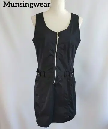 Munsingwear 슬리브리스 골프 원피스 하프 지퍼 블랙