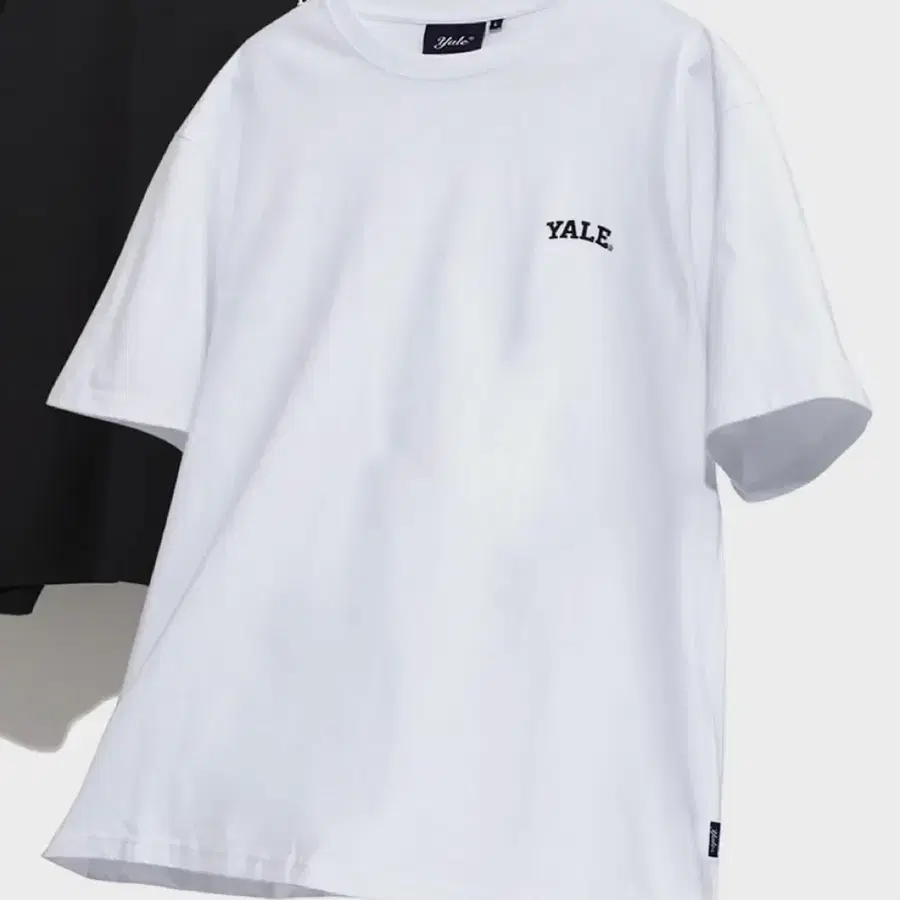 급처)예일(YALE) 스몰아치 반팔 화이트