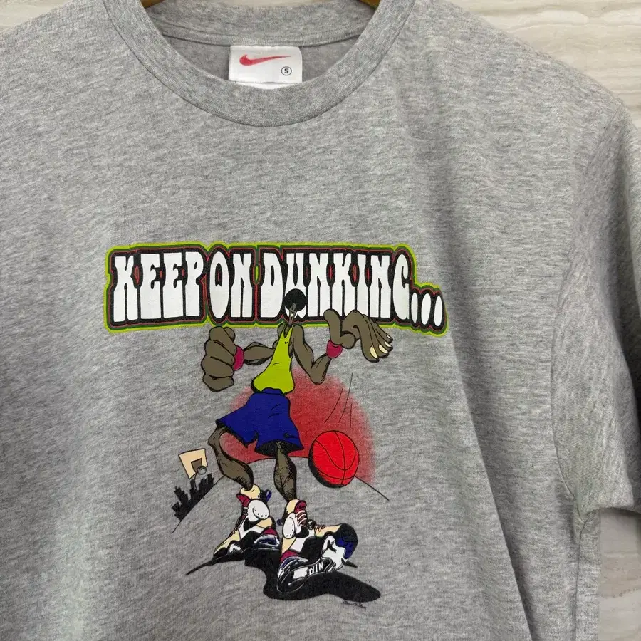 Nike Mid 90's 빈티지 셔츠 Thunk Afro Keep on