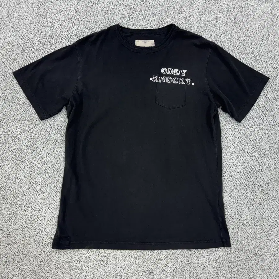 SACAI 사카이 Oddy Knocky 포켓반팔티