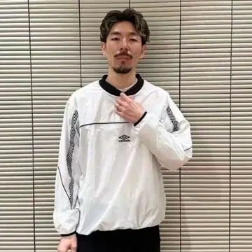 UMBRO x FREAK'S STORE 별주 피스테 나일론 풀오버