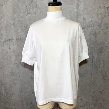 euphoric 스페인 피마 코튼 모크넥 풀오버