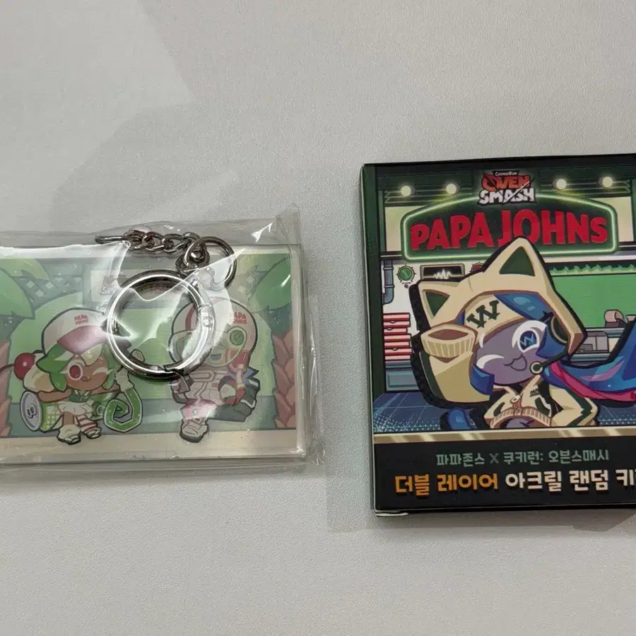 파파존스 쿠키런 오븐스매시 더블 레이어 아크릴 랜덤 키링