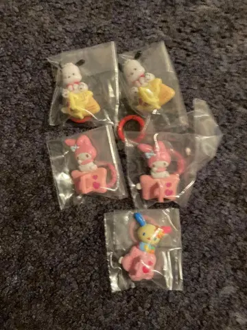 산리오 캐릭터즈 캡슐 토이 5세트 키링 행거