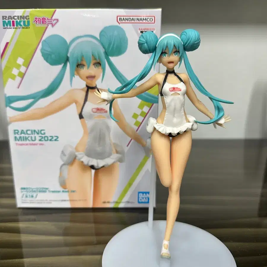 2022 레이싱 미쿠 피규어