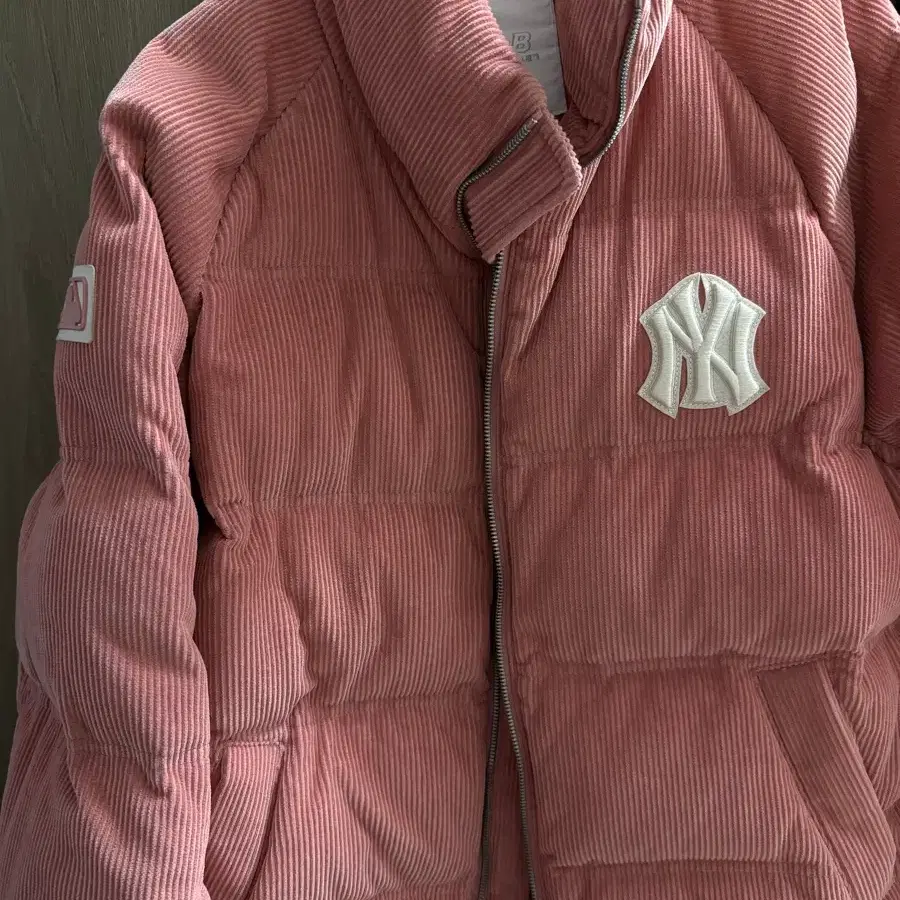 mlb 골덴패딩