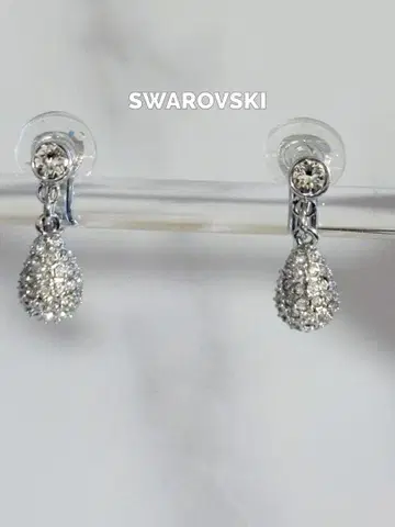 SWAROVSKI 파베 드롭 귀걸이