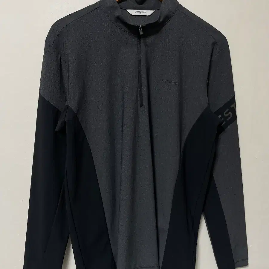 100-105 WESTWOOD 기능성 스판 반집업 긴팔티 정품