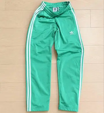 adidas 트랙 팬츠 그린 3라인 저지 라이트 그린 레어