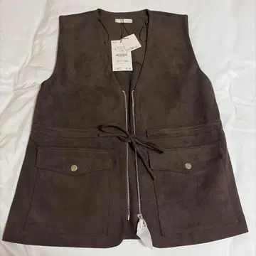 ZARA 스웨이드 느낌 베스트 지레 다크 브라운 L