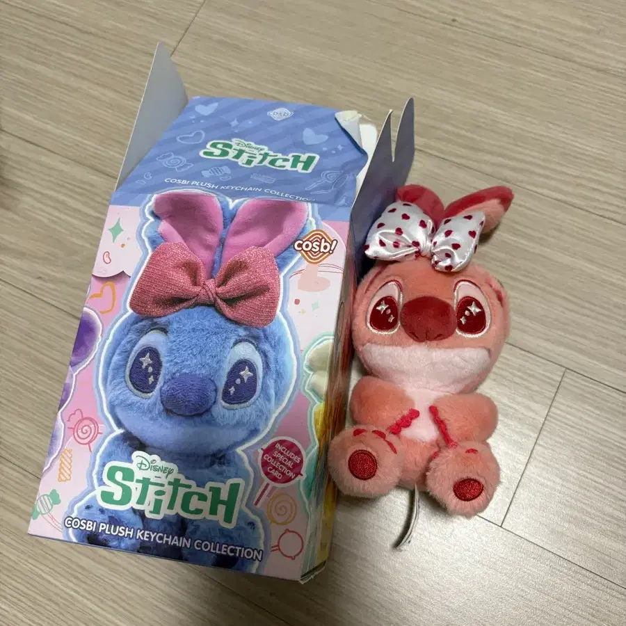 스티치 코스비 플러시 키체인 콜렉션 랜덤 인형키링 레드