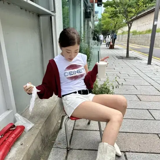다이닛 크롭 반팔티