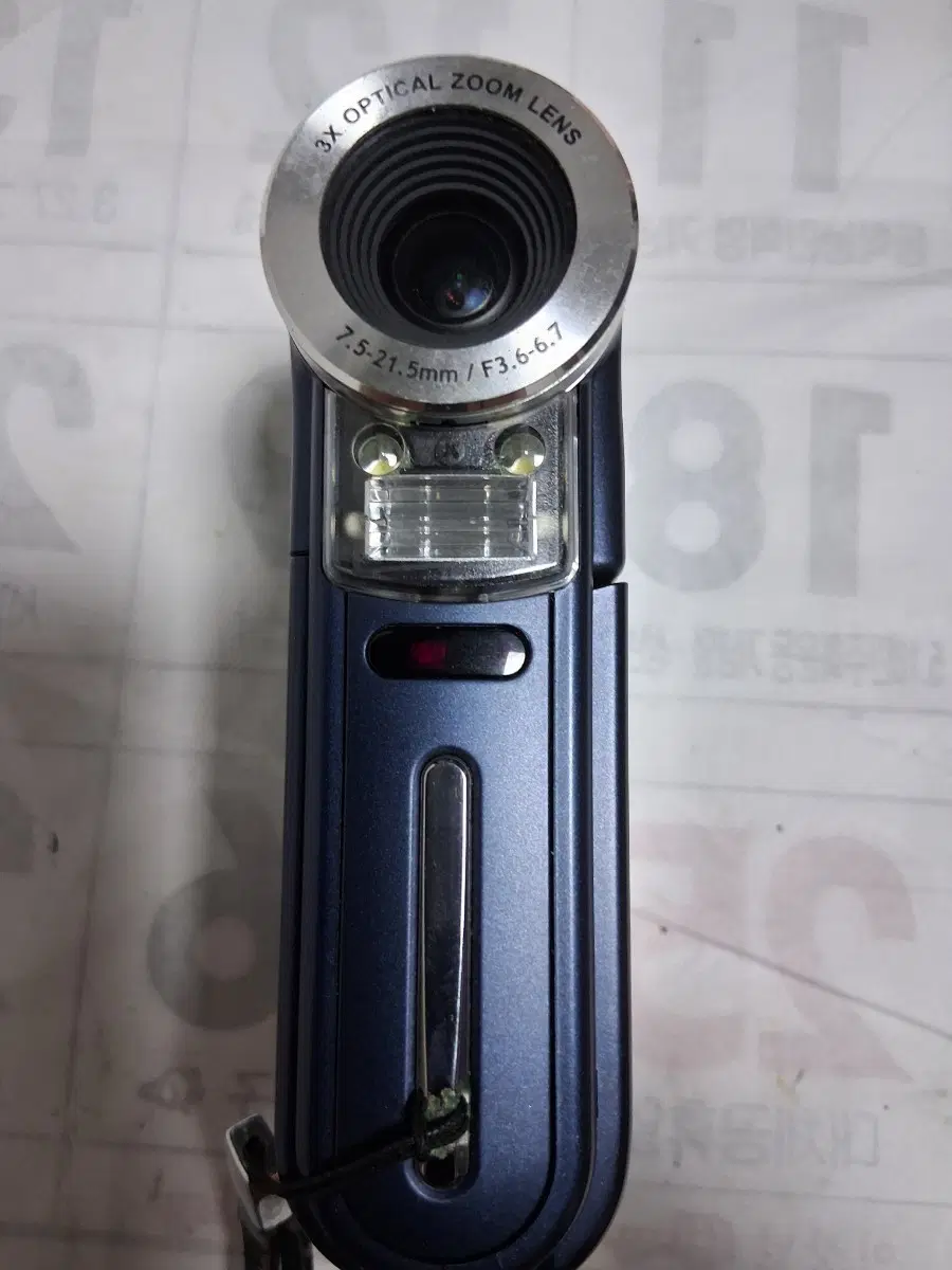 삼성 3X 광학 줌 렌즈 카메라 블루