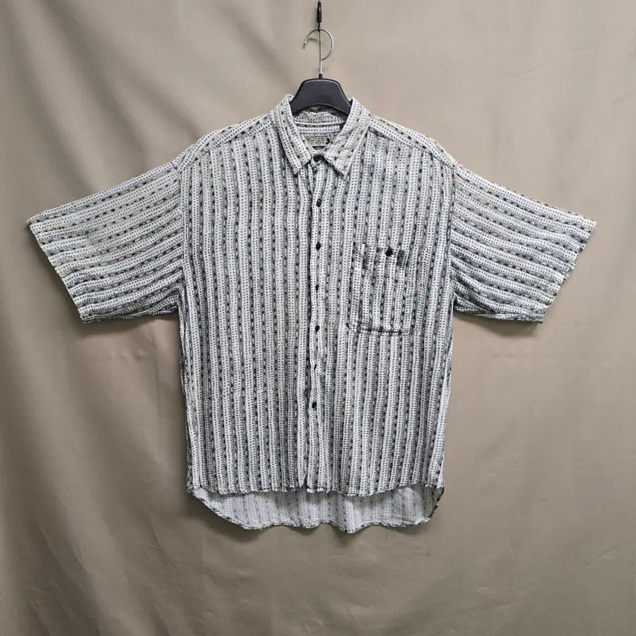 Protest Clothing 레이온 스트라이프 반팔 셔츠