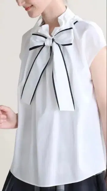 야마다야 FENNEL 페넬 개더 넥 리본 블라우스