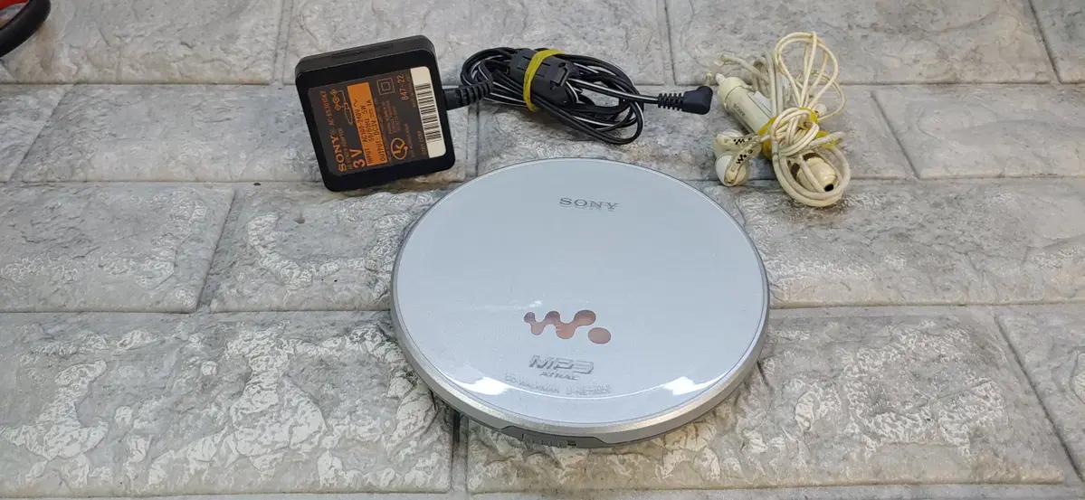 소니 cdp d-ne730ls cd플레이어