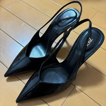 [새상품급] ZARA 스틸레토 슬링백 펌프스 블랙
