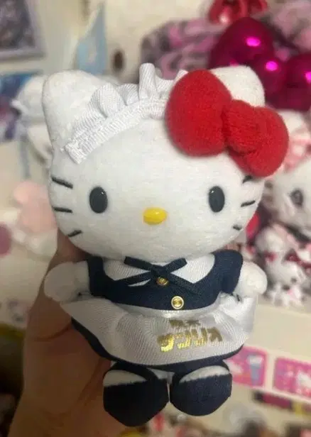 킷사 킷사텐 헬로키티 메이드인형