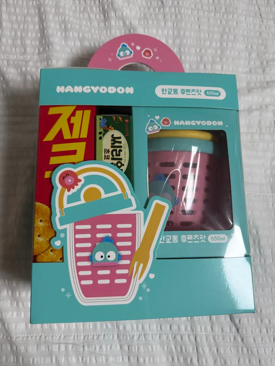 세븐일레븐 산리오 한교동 후르츠팟 650ml 과자세트