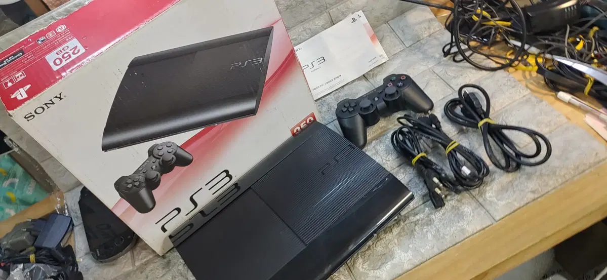 소니 ps3 (cech-4005B ) 중고 1인 박스셋