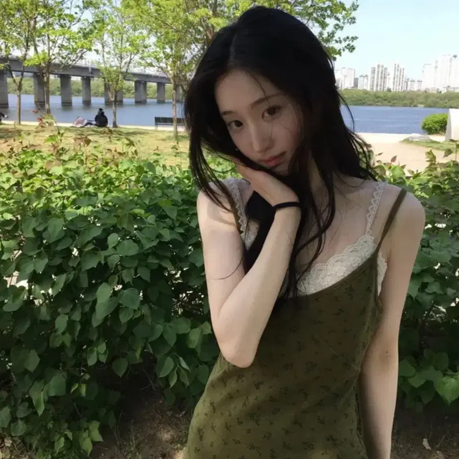 언발 나시원피스