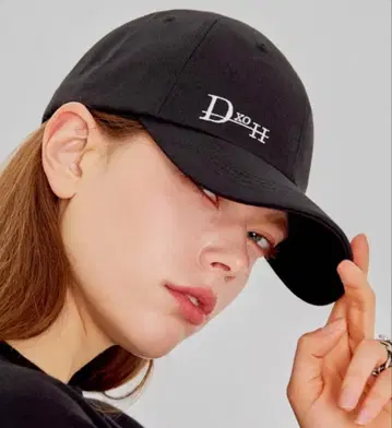 DXOH 사이드 로고 볼캡 [블랙]