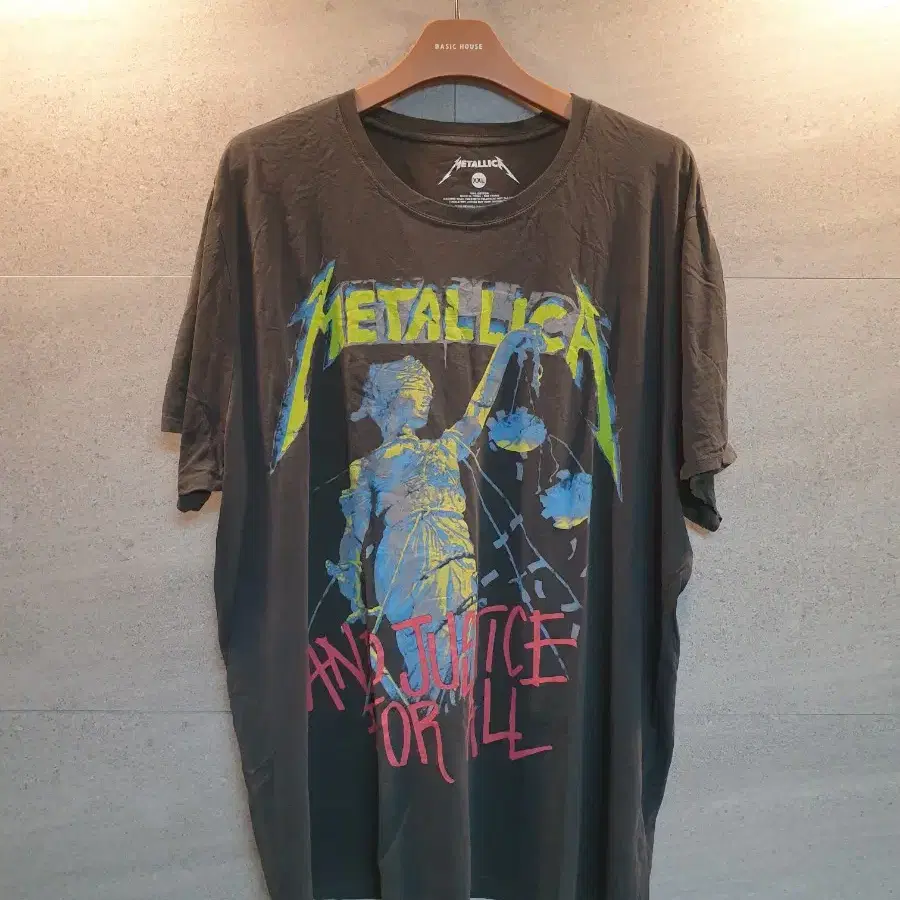Metallica 오피셜굿즈. 정품. 반팔티.