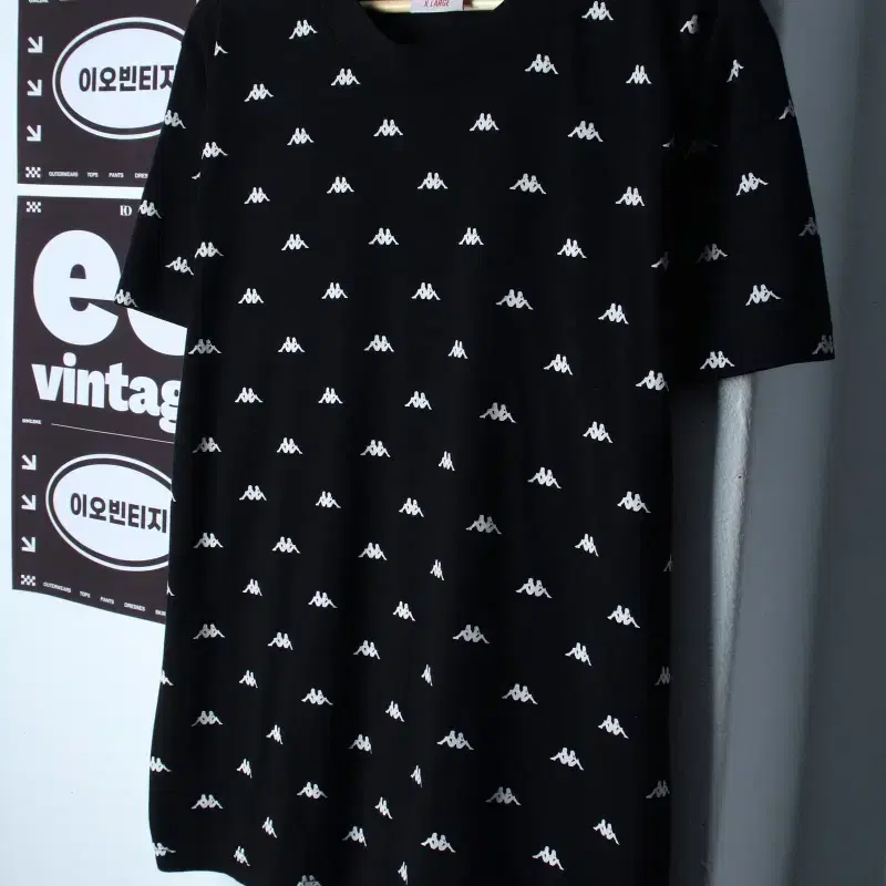 (XL-2XL) 카파 반팔 티셔츠 로고패턴 블랙 올드스쿨-H35081