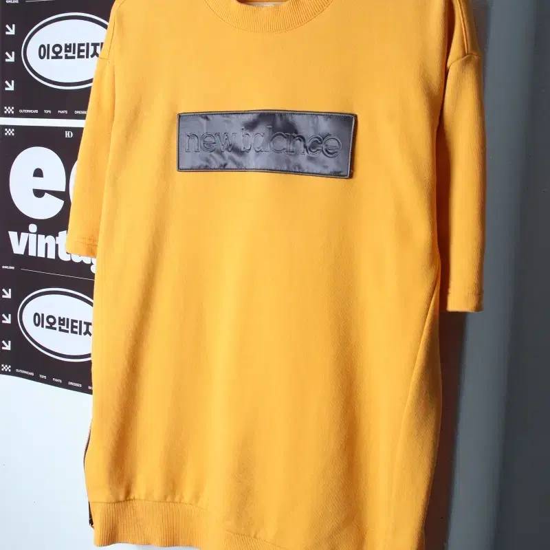(L-XL) 뉴발란스 반팔 티셔츠 오버핏 빅로고 노랑 스웻-H35099