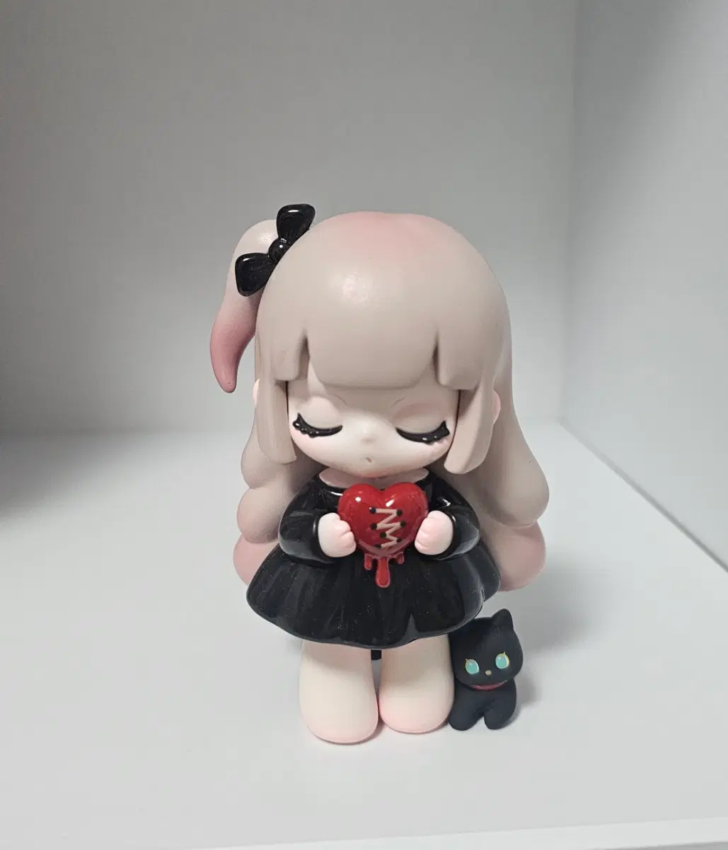 litta 리타 피규어 아트토이 anmoo 안무