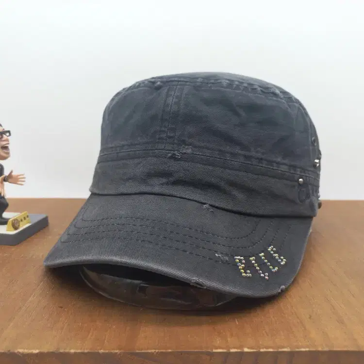 ELLE 엘르 빈티지 워싱 군모 큐빅 야구 모자 차콜