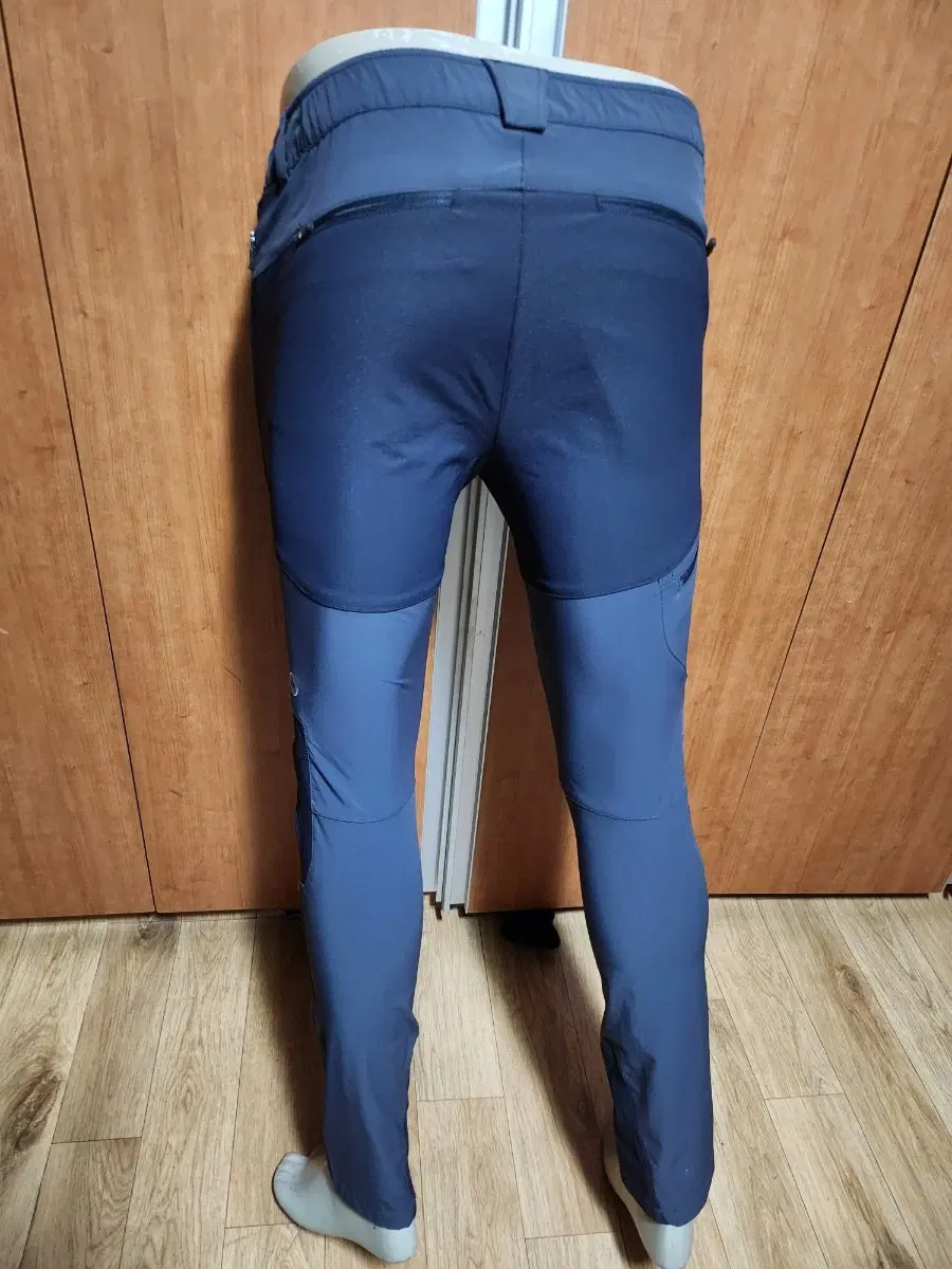 MARMOT마모트여성아웃도어밴딩스판바지69(27)입니다