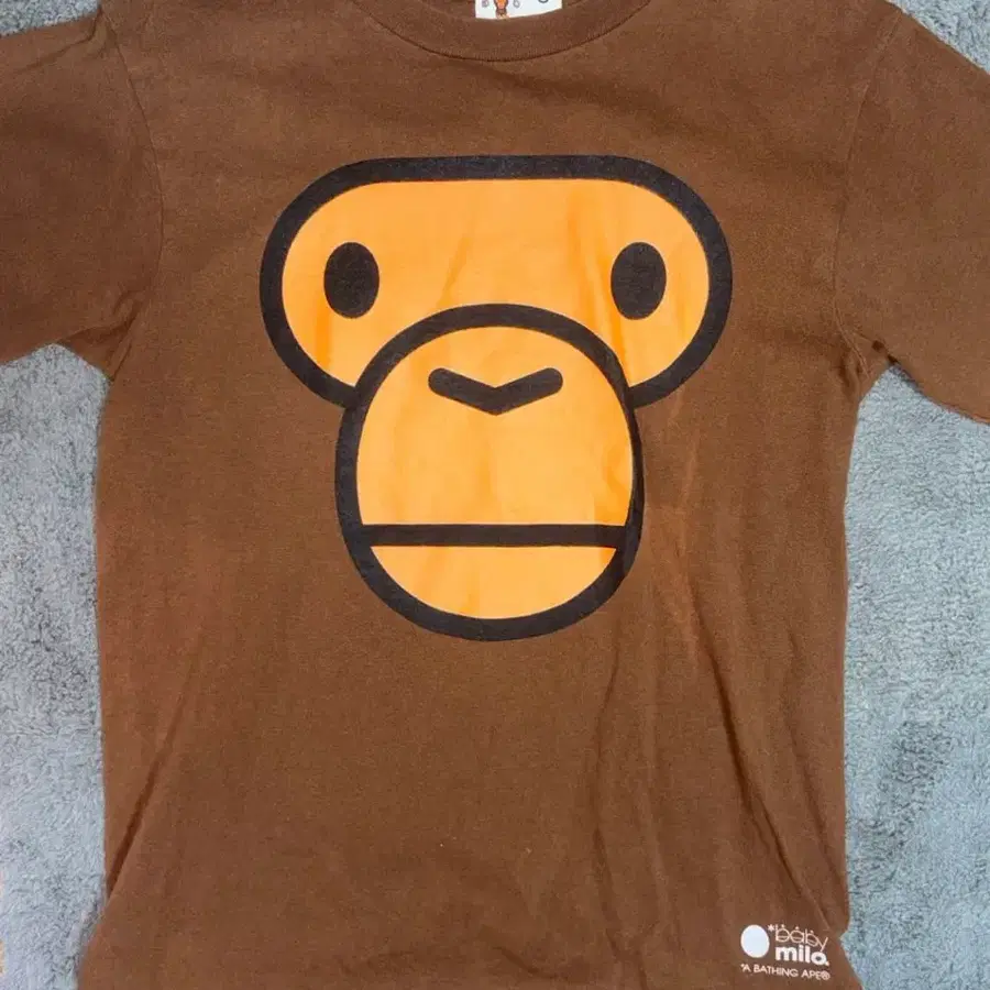 BAPE 베이프 마일로 베이비마일로 초코맛 브라운 반팔 탑 상의