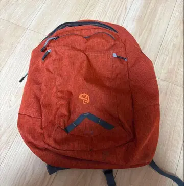 마운틴 하드웨어 백팩