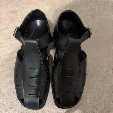 체코군 구르카 샌들 블랙