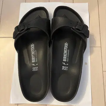 버켄스탁 BIRKENSTOCK Eva 샌들 블랙 38 24.5