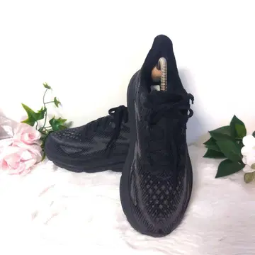 호카오네오네 클리프톤 9 와이드 24.5cm 올블랙