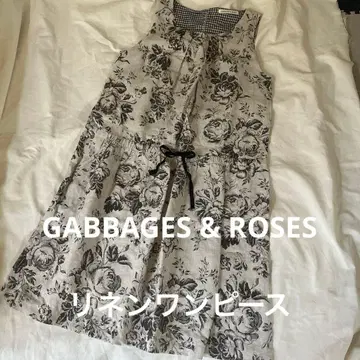 새상품급 미사용 CABBAGES & ROSES 꽃무늬 슬리브리스 원피스