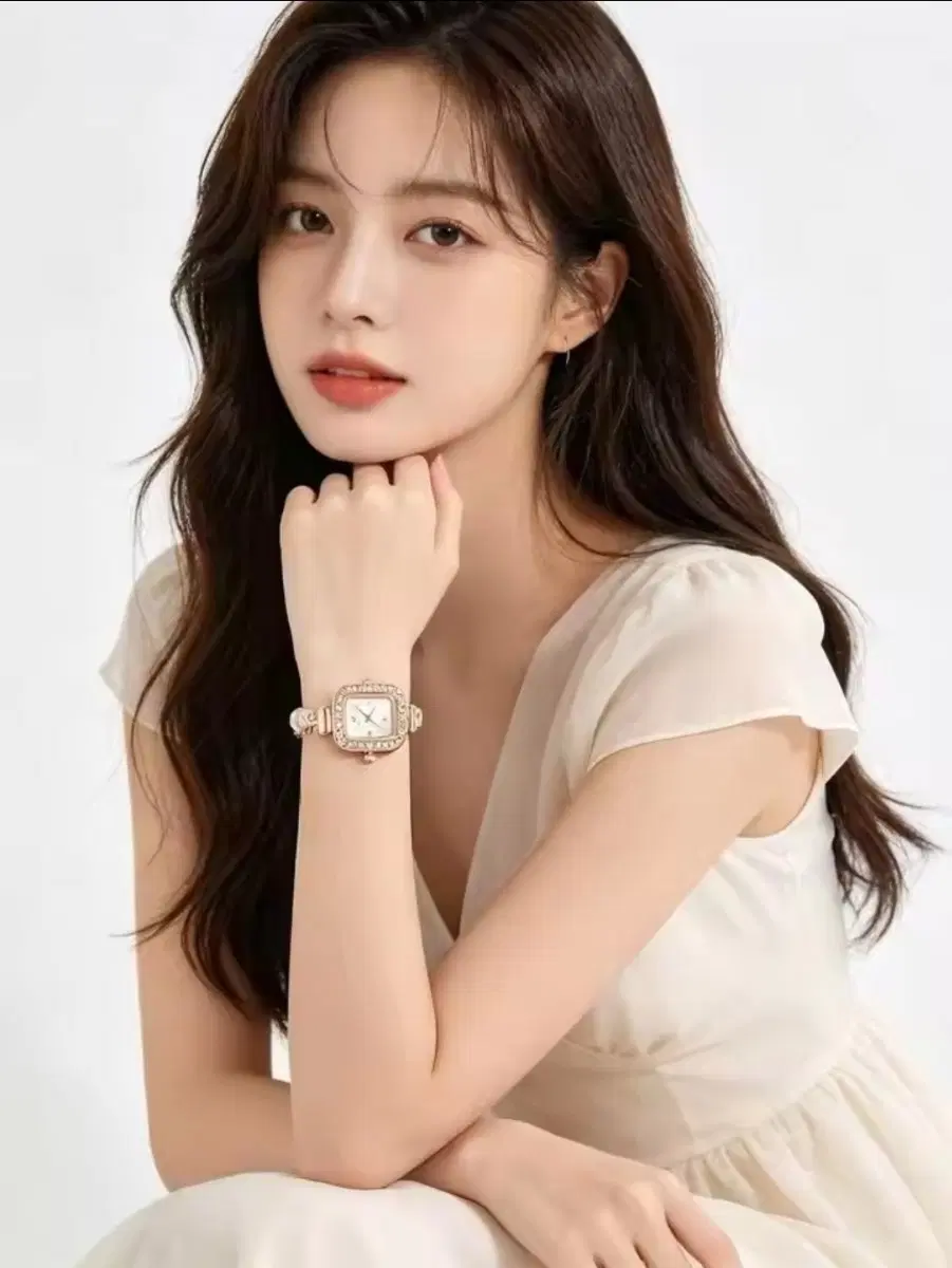 스퀘어 큐빅 여성 시계 로즈골드