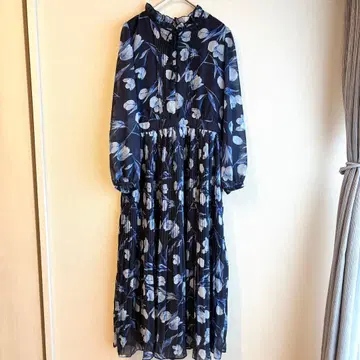 새상품급 ] Couture Brooch 쿠튀르 브로치 꽃무늬 원피스 38