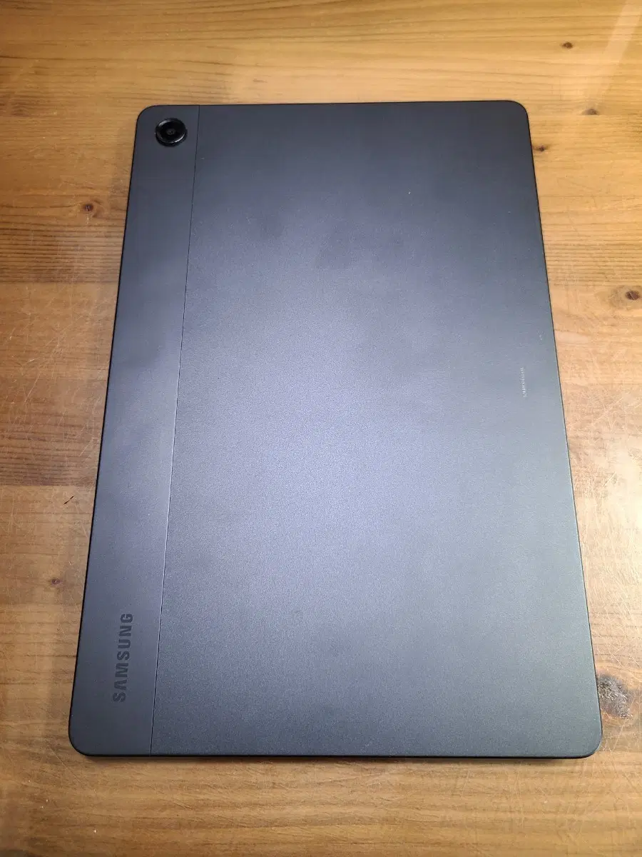 갤럭시 탭 A9+ SM-X210 고장 부품용 파손 팝니다.