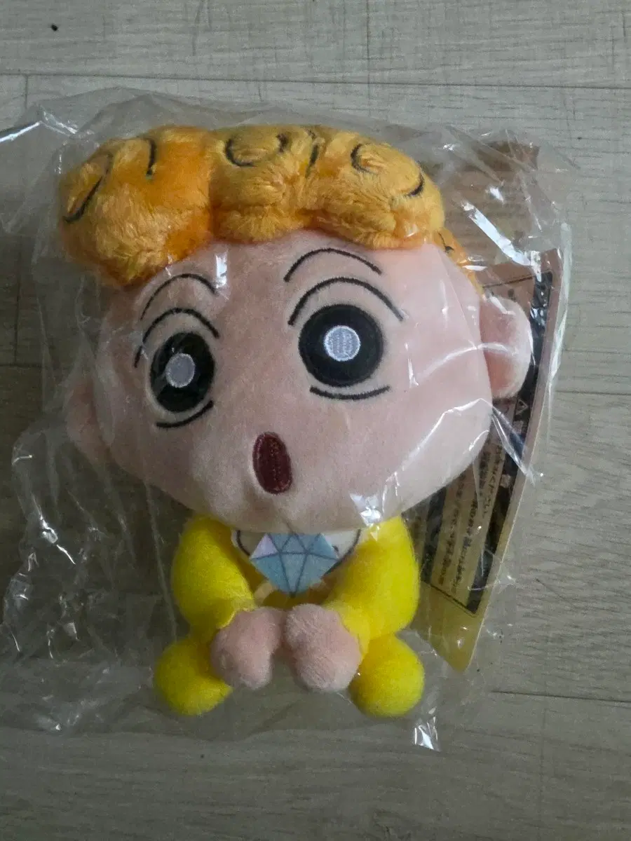 짱구제일복권 a상 짱아 미개봉 인형