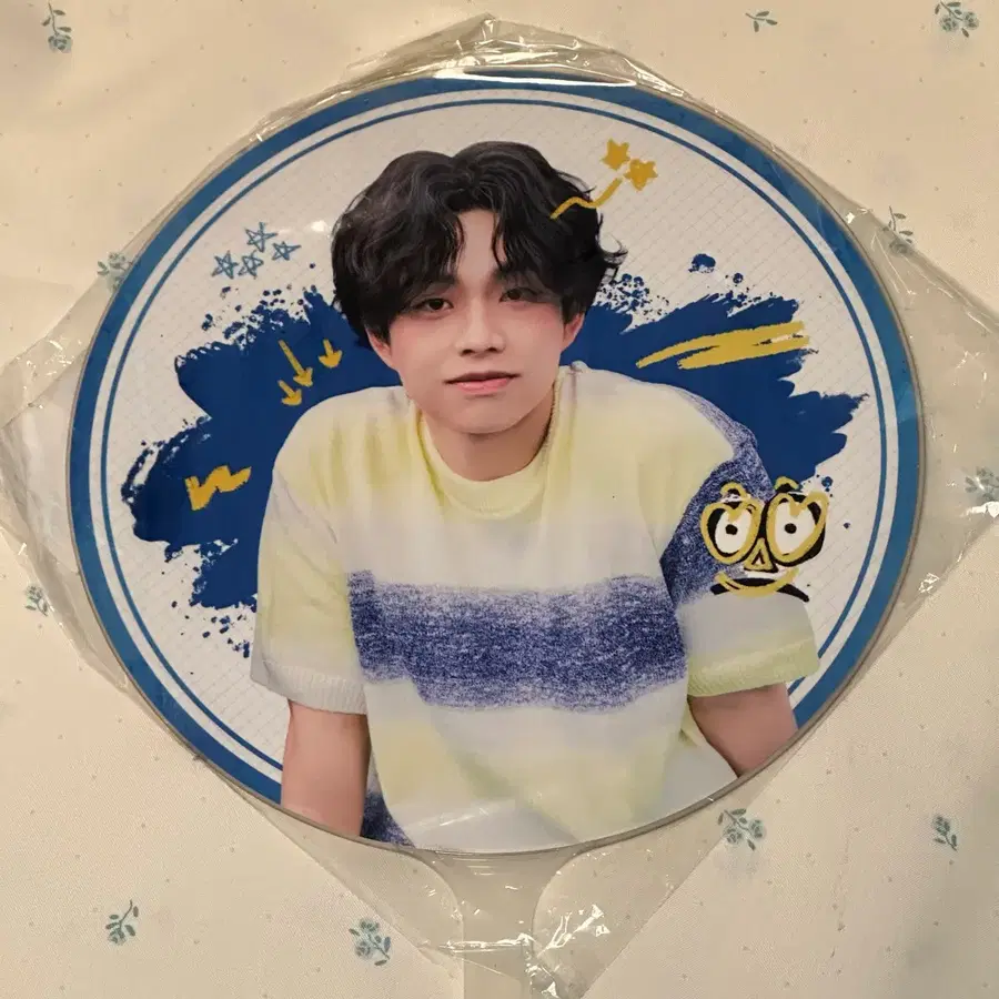 루시 LUCY 신예찬 최상엽 조원상 신광일 우치와 티켓홀더 뱃지 판매