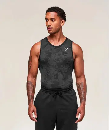 짐샤크 GYMSHARK 탱크탑 M 사이즈