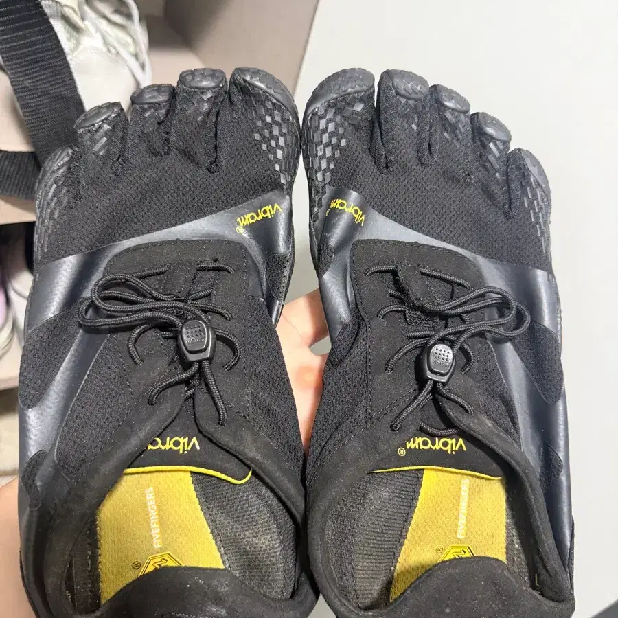비브람파이브핑거스275