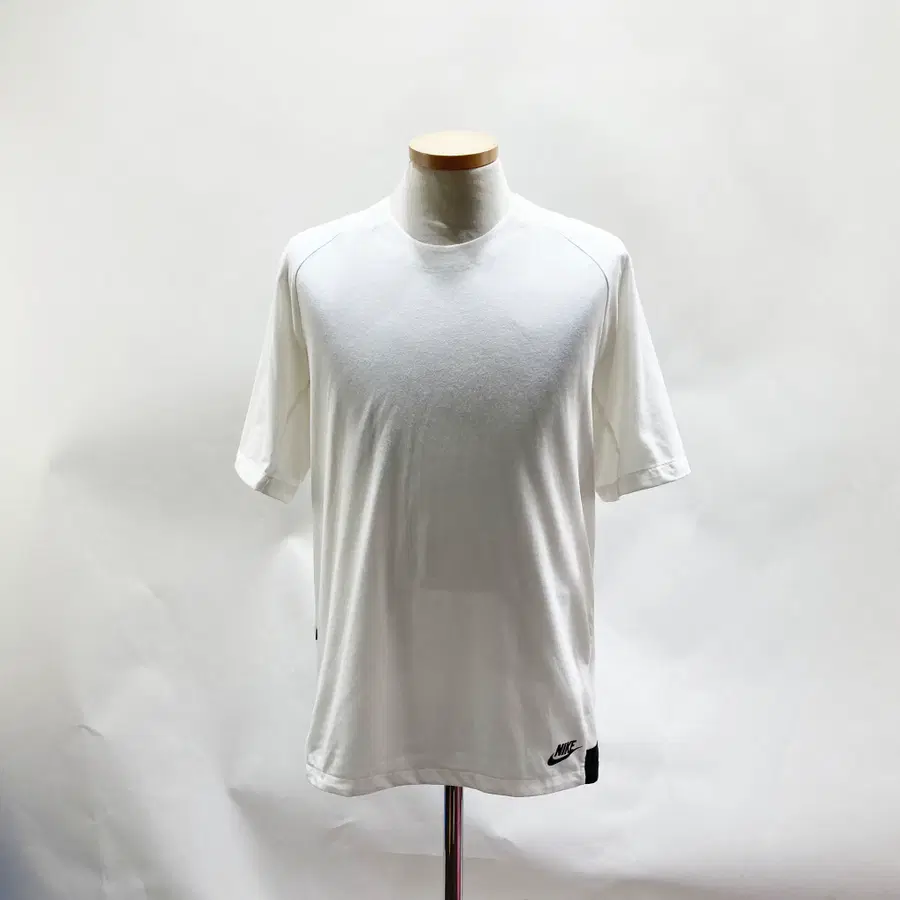 나이키 남성캐주얼반팔 90 진스센스