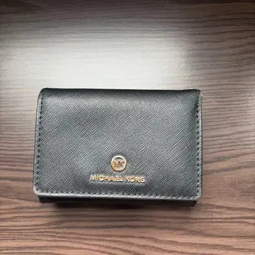 MICHAEL KORS 3단 폴더형 지갑 블랙