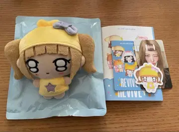 IVE REVIVE+ PETIT IVE 레이 봉제 인형 스티커 트레이딩 카드